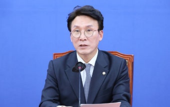 김민석, 민주 원내대표 불출마 시사…박찬대로 친명계 교통정리