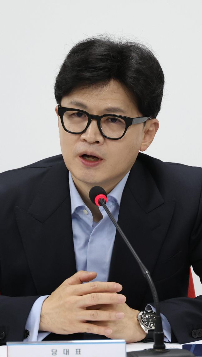 한동훈 대표, 이재명 대표와의 회담 연기에 쾌유를 빈다고 밝혀