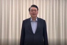 尹, 공수처 체포…마지막까지 궤변