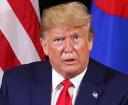 메인 스트리트 vs 월 스트리트…트럼프 행정부, 경제 이분법 수용 논란