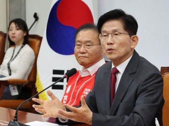 김문수 “계엄 미리 알았더라면, 윤 전 대통령께 ‘안 된다’고 했을 것”