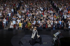 한화생명, ‘2025 한화생명 콘서트’ 성황리 진행중…이승철과 함께하는 감동 무대