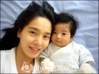 션 미니홈피에 정혜영-하랑 사진 공개 “수고했어, 고마워”
