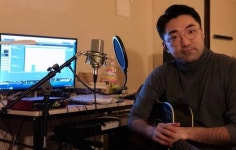 기사 쓰고 ‘가사’도 쓰고… 앨범까지?