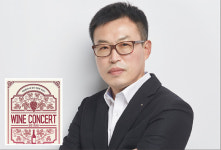 술 이야기는 질 수 없는 4인 4색 술 덕후들… 술술 마셔보니 책도 술술