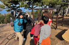 산에 버려지는 집토끼… 제주·수원·상암 3분30초에 담다
