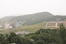 ‘모텔촌’에서 통일을 생각하라고?