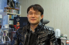입지 좁아지는 중견 게임사…엘엔케이는 이렇게 간다
