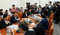 700MHz 용도 확정…황금주파수 결국 누더기로