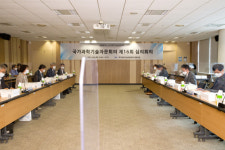 내년 국가연구개발사업 예산 23.5조원…혁신성장·디지털전환 초점