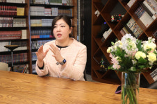 [인터뷰] 라이엇게임즈코리아 “더 공격적인 역사 교육, 올해 기대해달라”