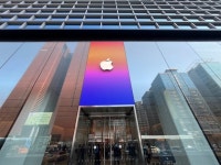 애플, 소매점 직원 일부 감원…대규모 해고 머지않았다?