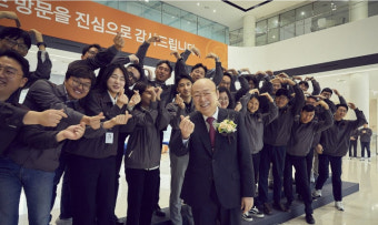 김승연 한화그룹 회장, 장남 김동관 부회장과 함께 현장 경영