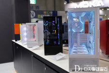 마이크로닉스, ‘위즈맥스’ ’PC 케이스·쿨러·파워’ 눈길…자체 디자인·개발 집중 [컴퓨텍스 2024]