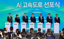 李대통령 만난 SK·AWS…‘AI 허브’로 화답