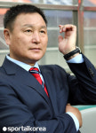 허정무 감독, 25일 그리스-북한전 관전