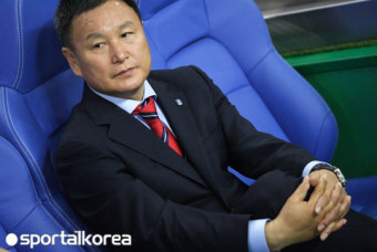 [한일전] 허정무 감독, “냉정 유지가 한일전 승리 요인”