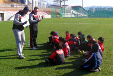 경남, 2011년 첫 영어축구교실 수업