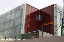 [한준의 스페인노트] 끊임없는 ‘스타 배출’… 바르사 비밀을 파헤치다