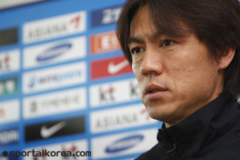 홍명보 감독, “침대축구 크게 문제될 것 없다”