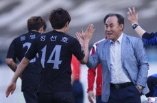 [홍의택의 제대로축구] 성남-울산 분석 까치 두목 김두현 중심으로 헤쳐 모여