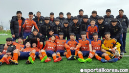 [고등축구] 극장 골 강원 U-18, 서울E U-18에 2-1 짜릿 승
