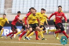 [K리그2 1R] 김륜도 결승골 부천, 수원FC와 개막전 1-0 승