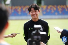 [U-20 격려금 전달식] 정호진, “동료들 스포트라이트 받으면 내가 기뻐”