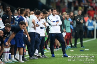 [UEFA 슈퍼컵] '또 이스탄불 우승' 리버풀, 승부차기로 첼시 제압…14년 만에 우승