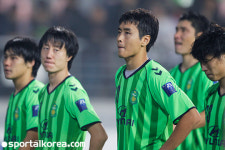 [FACE TO FACE] 이동국, “300포인트보다 10년 연속 두 자릿수 골 애착”