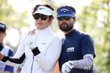 “누가 내게 시구를 던졌어” 이종혁 준PO3 출격