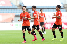[K리그2 6R] 김영욱 결승골 제주, 수원FC에 1-0 승...3연승+리그 3위 도약