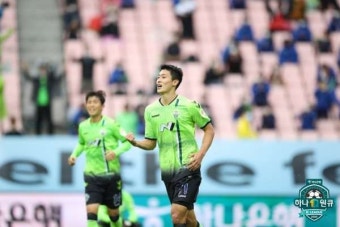 [K리그1 핫피플] '이동국 후계자 맞네' 조규성 멀티골, 전북 우승 임박!