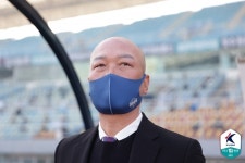 혼났다 김천상무 김태완 감독, K리그2 쉽지 않다 긴장