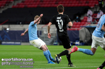 [UCL 16강②] ‘더 브라위너 결승골’ 맨시티, 묀헨 2-0 누르고 8강행