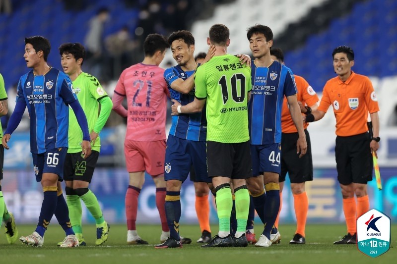 전북 현대, 울산을 3-1로 꺾고 현대가 더비 승리 기록