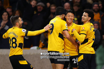 [EPL 10R] ‘황희찬 골 취소’ 울버햄프턴, 에버턴 2-1 격파… 토트넘 넘고 7위