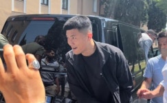 김민재, 오피셜 임박...나폴리 도착! 메디컬 테스트 진행