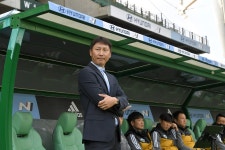 [오피셜] 전북, 김상식 감독과 재계약 체결...기술 고문 선임도 추진