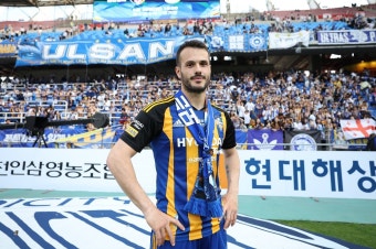 홍명보 부임 후 ‘징크스 다 깬’ 울산, 이제 ‘수원 원정 승리’만 남았다... 6연승 도전