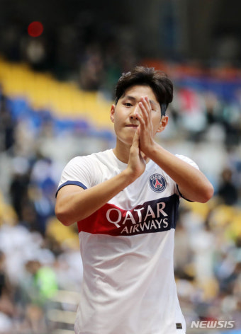 [현장목소리] PSG 후배 이강인 응원한 호나유지뉴, “앞으로 좋은 커리어 확신”