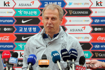 클린스만 감독 저격, “쉽지 않은 인물, 실행력 안 좋아...韓 한 번도 이기지 못해”
