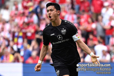 ‘일본 국대 주장에 만족X’ 리버풀, ‘KIM 동료’ 영입으로 중원 강화 노린다