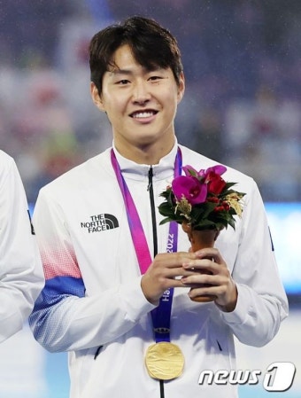 “아시안게임 금메달 획득 축하해!” PSG부터 음바페까지 이강인 우승 소식에 총출동