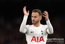 ‘손흥민의 아쉬운 골 취소’ 안타까운 소식 또 있어? 토트넘 감독 안방 무패 끝! ‘53번째 경기에서 패배’