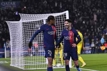 [리그앙 리뷰] '이강인 결승골 기점' PSG, 낭트에 2-1 승리...리그 선두 유지