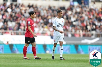 [현장리뷰] 일류첸코 PK 선제골+기성용 원더 중거리골 폭발!... FC 서울, 제주 유나이티드 2-0으로 제압→이번 시즌 첫 승 달성