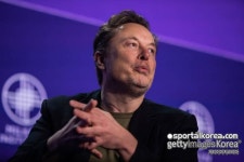 머스크, 이건 미친 짓 男 염색체 女 복서 올림픽 출전 허용...IOC, 여권상 여성→상대국 반발