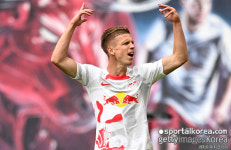 [오피셜] 이승우에게 밀려 쫓겨난 유로 2024 스타 올모, 바르셀로나 복귀 확정! 바이아웃 7455억