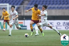 [K리그1 1R] 극적인 반전은 없었다...광주FC, 수원FC 득점 없이 0-0 무승부